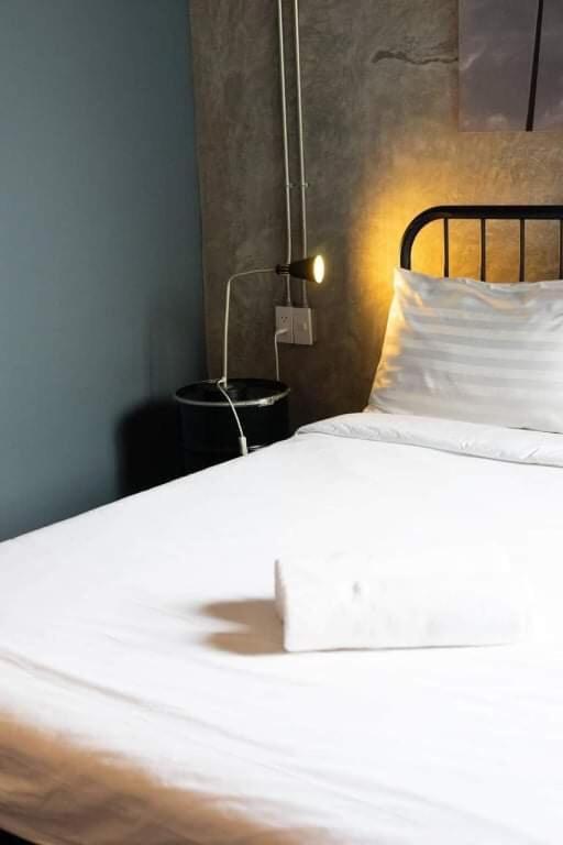 The Local Ari Hostel Μπανγκόκ Εξωτερικό φωτογραφία